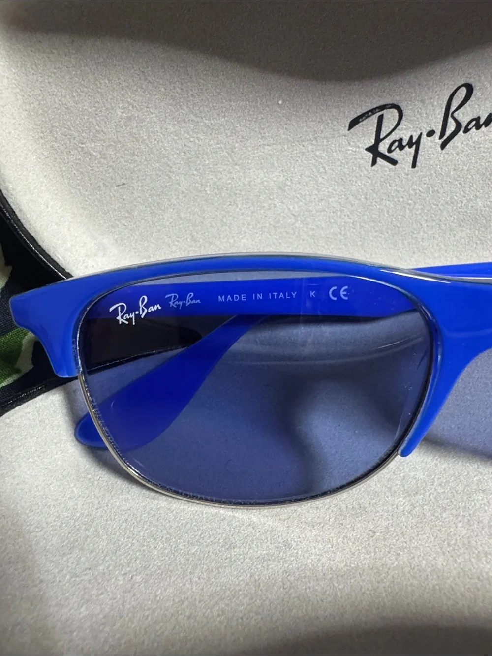 NEW Ray-Ban Blue Semi-Rimless Sunglasses with Blue Lenses